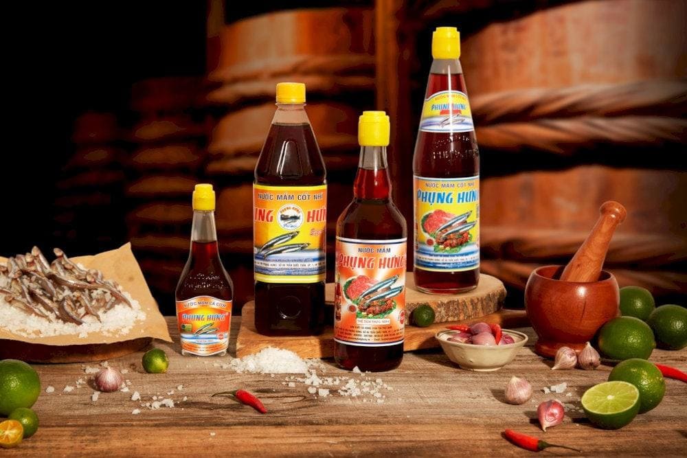 Vietnamese fish sauce is packaged carefully in various sizes, easy to bring back home (Source: Nước mắm Phụng Hưng Phú Quốc)